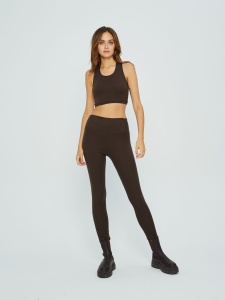 High-waisted leggings