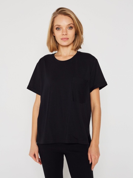 Black oversize T-shirt